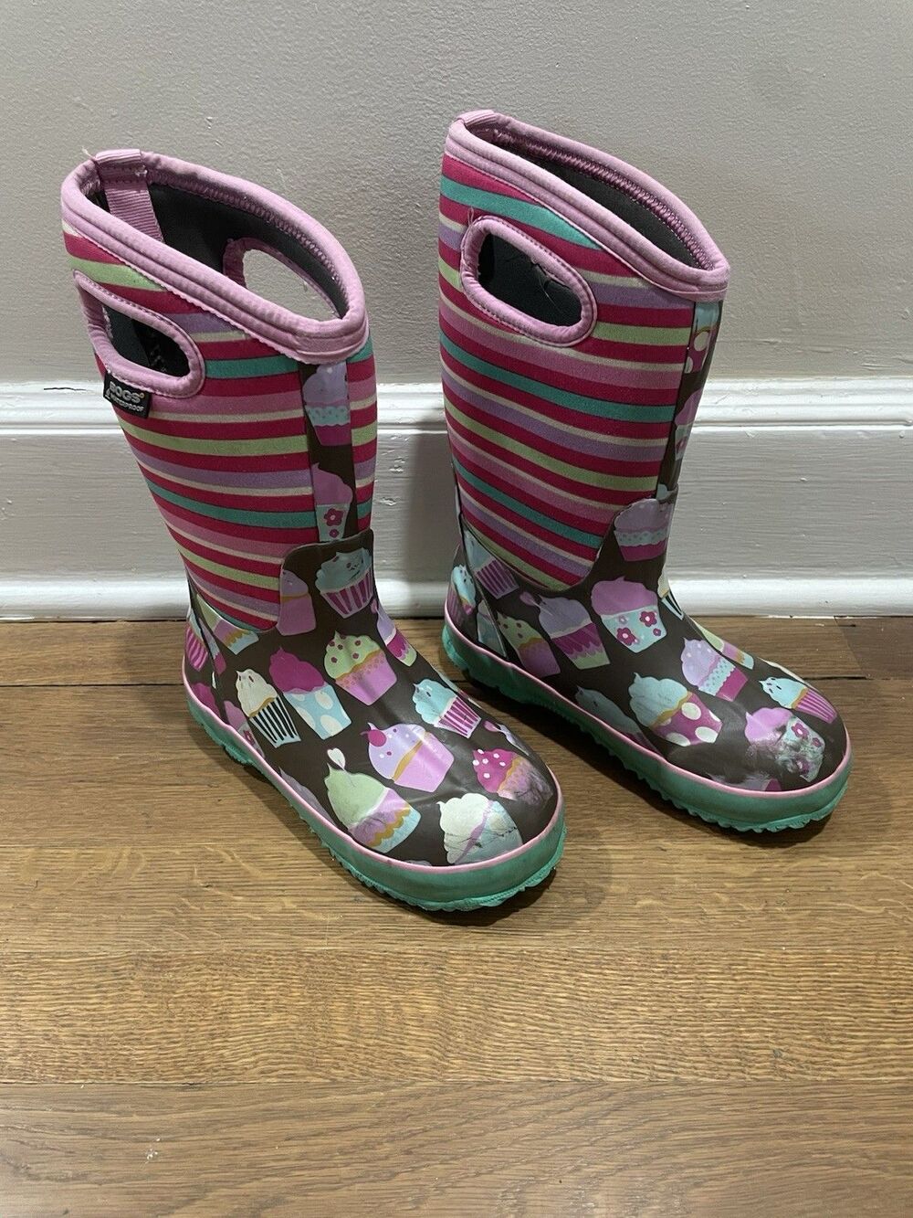 Bogs Boots Girls Sz 1 Classic Cupcake Stripe Pink Rain Waterproof Mid-Calf